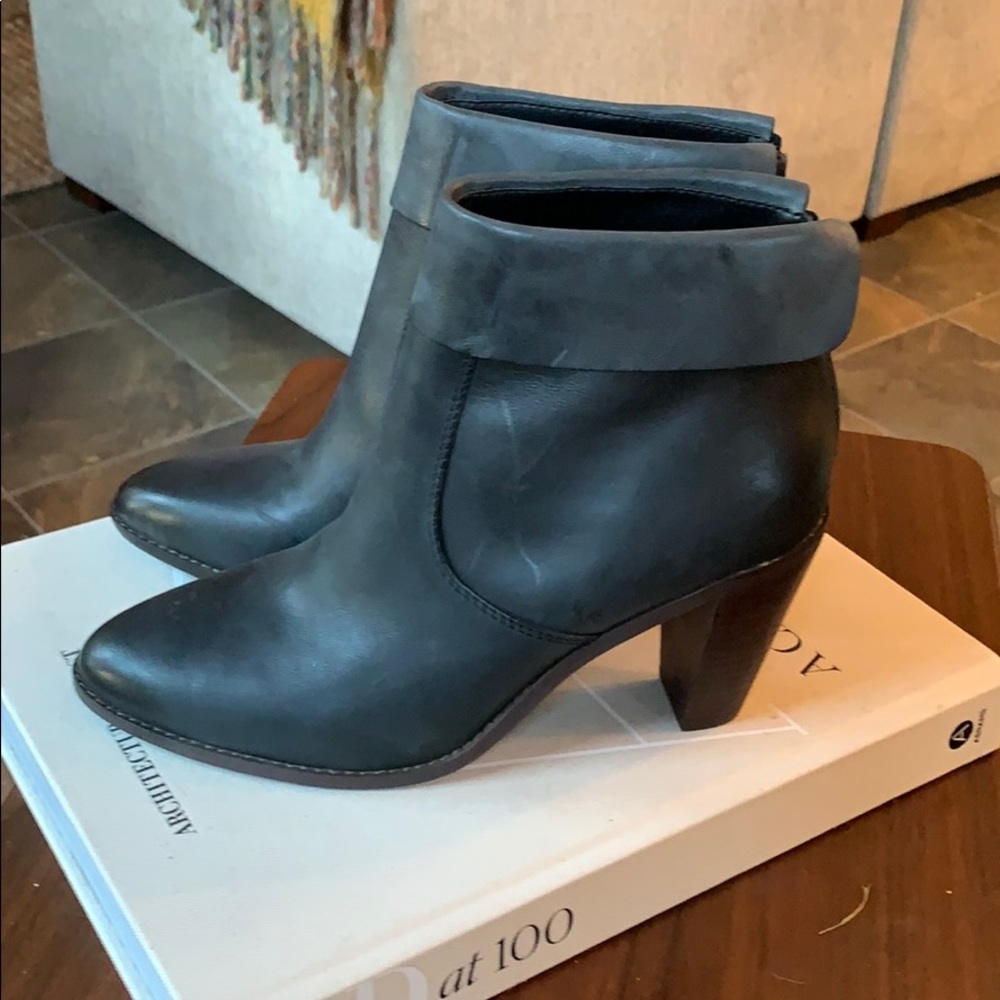 Lucky Boots - NEW